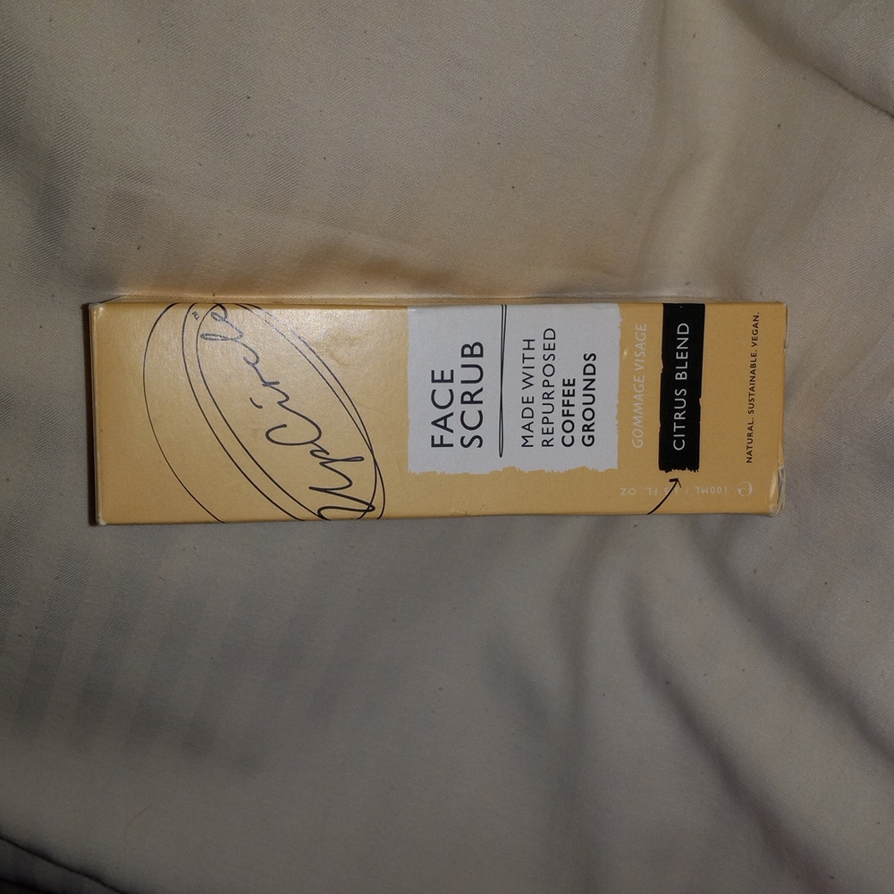Up Circle Face Scrub, new, sealed, in box, as pictured. Citrus blend w Coffee
